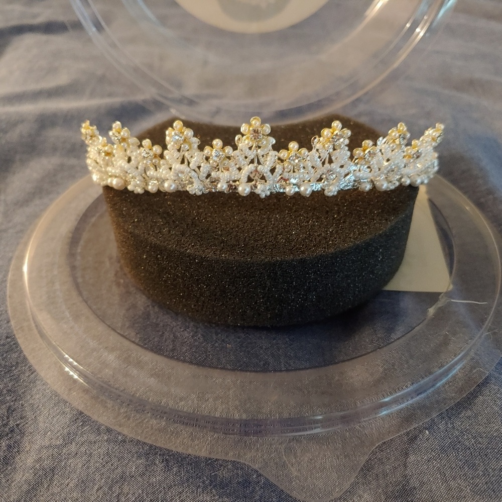 Tiara